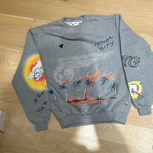 Russel Westbrook brand sweatshirt